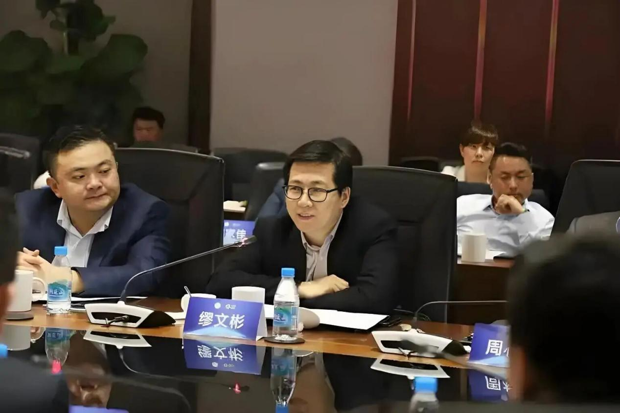  强强联手！江苏知名光伏 