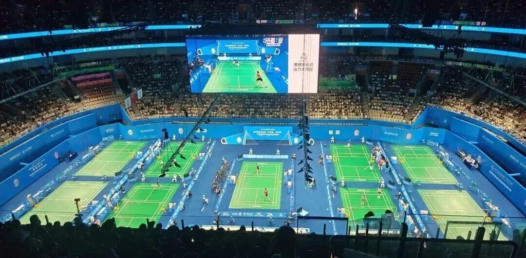  靠一根钢管，南通父子撬 