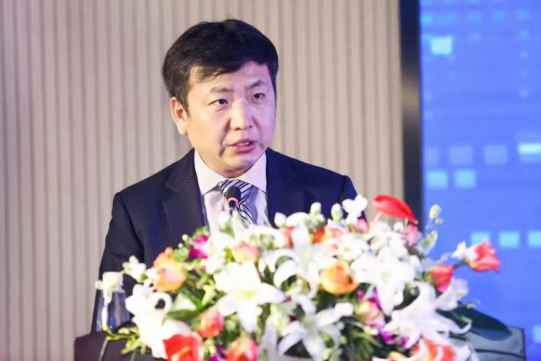  盐城富豪，即将手握两家 