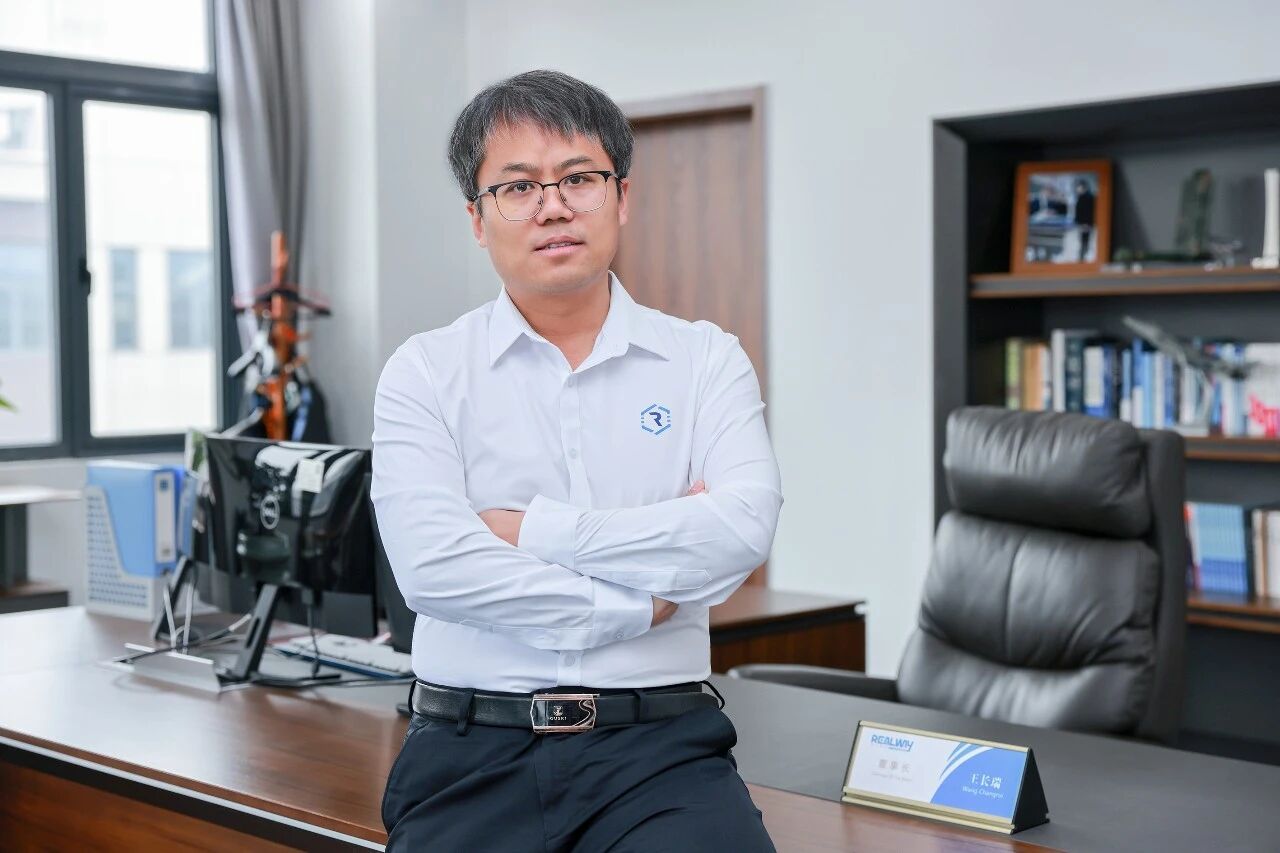 瑞为新材料王长瑞：在“无人区”里凿出一道光