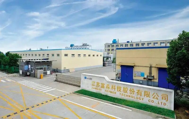  千亿“钢铁巨头”入主仅 